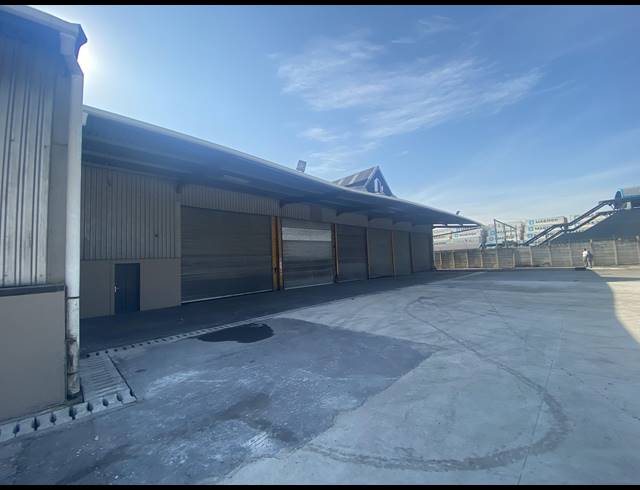 12,149M² WAREHOUSE TO LET IN UMBILO
